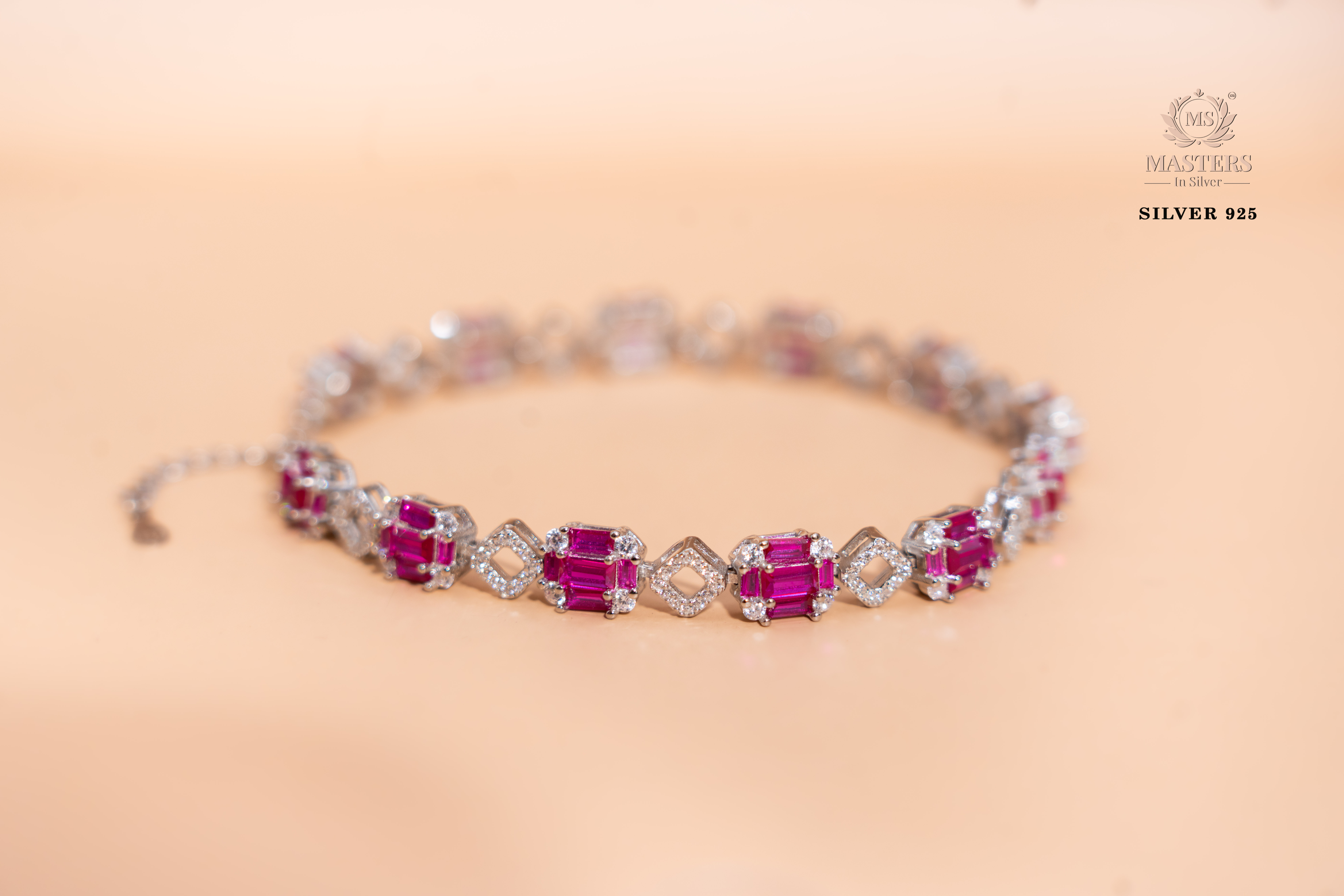 BRACELETS IMPORTED DIAMOND LOOKS FLEXIBLE / ADJUSTABLE / FIXED SIZE